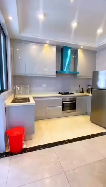 Bright and airy room